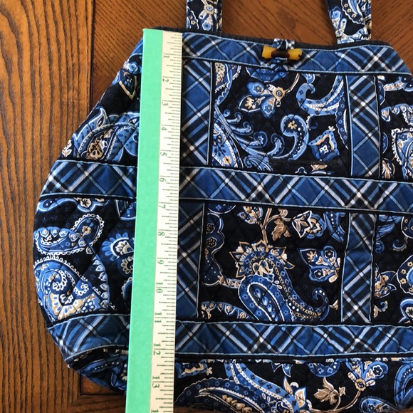 Vera Bradley Purse - Picture 5 of 9